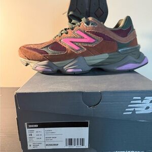 New Balance Pink and Brown Sneakers